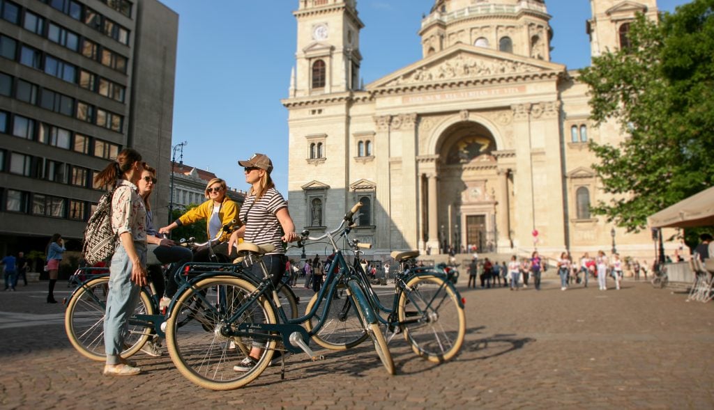'Best of Budapest' Bike Tour Buda Explorer